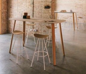 ENEA Coma High Spin Wood - Barhocker mit Sitz aus Eiche